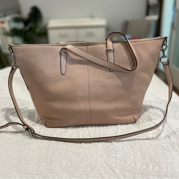 Coach Bag - Picture 2 of 11